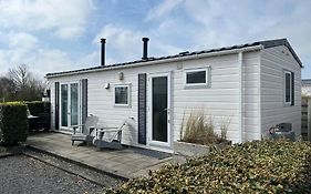 Chalet + Tiny House Nabij Strand